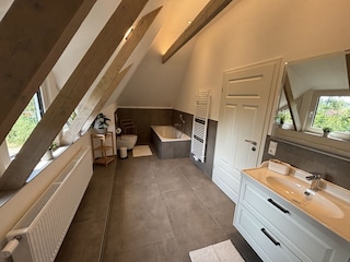 Badezimmer OG