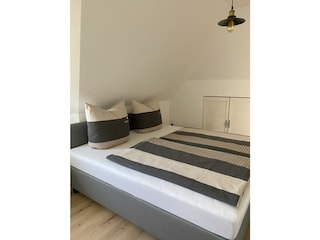 Schlafzimmer OG