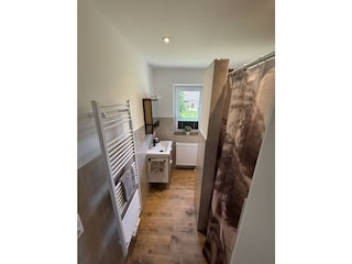 Badezimmer EG