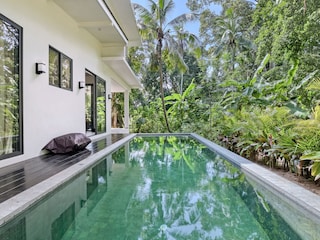 Villa mit Salzwasser Pool