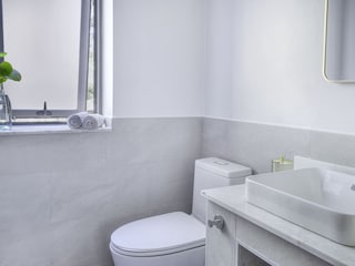 Gäste Toilette