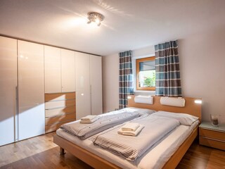 2D87CA1C-30E7-4820-BC86-8C0667C07CA6