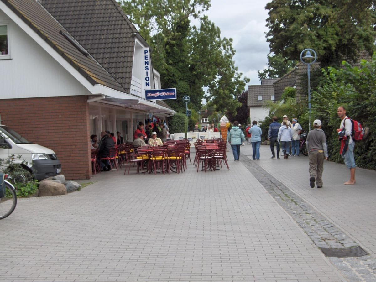 Flaniermeile in Zingst