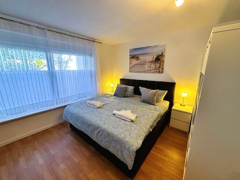 Ferienwohnung Haus Ostseesprung - Fewo Valentina im EG mit Terrasse und gem. Garten
