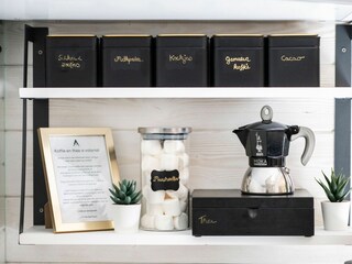 Coffee, cacao and thee provided