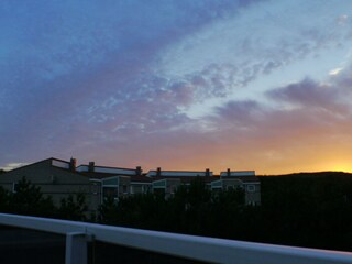 Sonnenuntergang hinter den Dünen