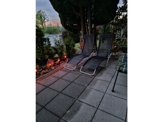 Terraasse mit Liegen