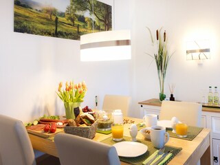 Wohn- und Essbereich