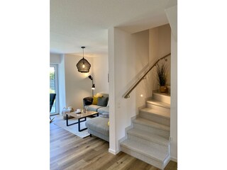 Wohnzimmer / Treppenaufgang