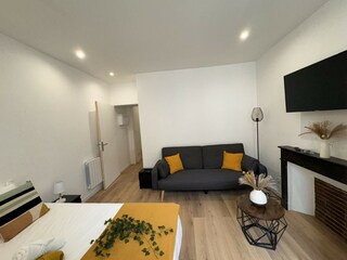 Apartment Pruillé-l'Eguillé Ausstattung 1