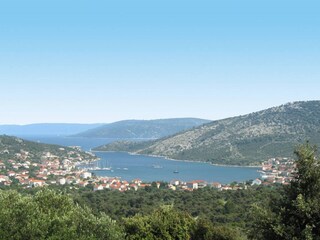 Appartement Arbanija Buitenaudio-opname 3