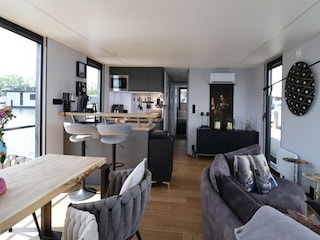 Maison flottante Uitwellingerga Équipement 19