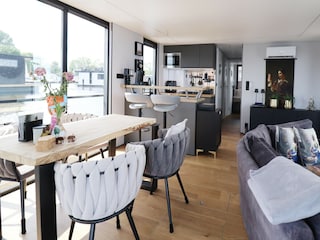 Maison flottante Uitwellingerga Équipement 8