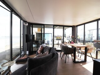 Maison flottante Uitwellingerga Équipement 11