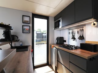 Huisboot Uitwellingerga Kenmerken 14