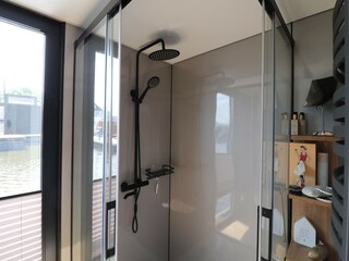 Maison flottante Uitwellingerga Équipement 19