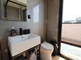 Maison flottante Uitwellingerga Équipement 18