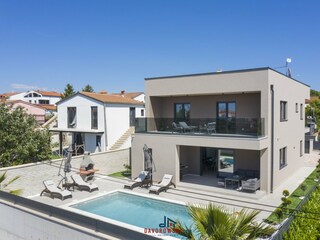 Villa Valbandon Entorno 44