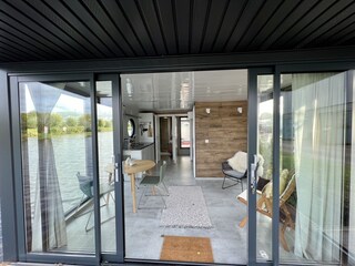 House boat Heiloo Outdoor Recording 1