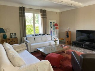 Villa Maillane Features 8