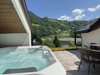 Whirlpool auf der Dachterrasse