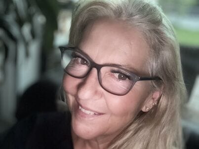 Frau Claudia Kleinofen