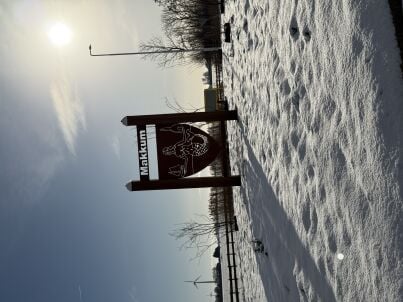 Frau Claudia Kleinofen