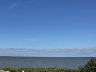 Der Meerblick vom Balkon