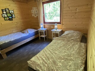 Schlafzimmer 2