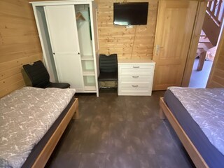 Schlafzimmer 2