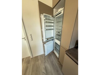 Kühl- und Eisschrank