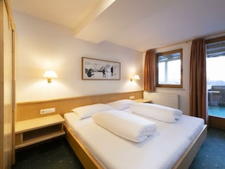 CHRIS_HASIBEDER_DSC8491-Bearbeitet