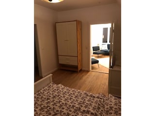 Blick vom Schlafzimmer zum Wohnzimmer