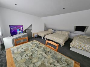 Apartment Belvilla Russel Court Hotel | Standard Triple - Windsor - image1