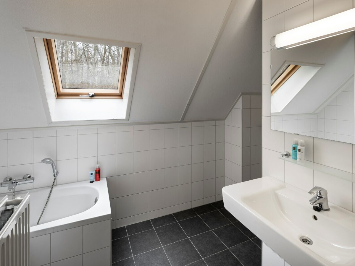 Holiday park Wellnessvilla in Green Ruinen - Features photo 8