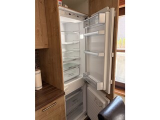 Kühl-und Gefrierschrank