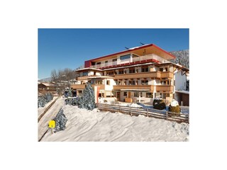 Ansicht Hotel Winter