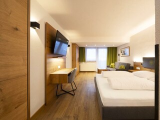 CHRIS_HASIBEDER_DSC8298-Bearbeitet