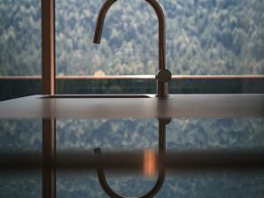 Apartment Top 2 mit Garten und freist. Badewanne