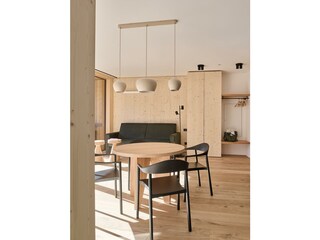 599_GJK_251106_2145_LL_Jaist