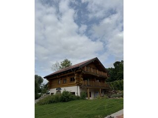 Waldzeitlodge Neuhütten Frontanischt