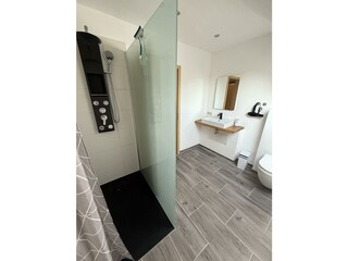 FeWo Prosterather Wacken, Badezimmer