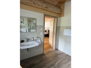 Waldzeitlodge Neuhütten Fuchs Badezimmer