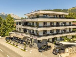 Apartment Top 4, 14, 24, 31