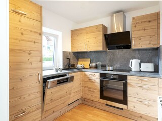 EG-1 - 02 - _YWX9815