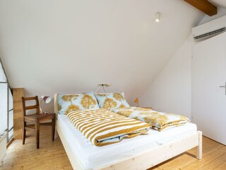 OG-2 - 08 - _YWX0052