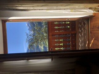 Balkon mit Blick auf die Berge