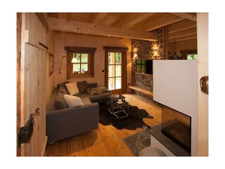 Mountain Hideaway Lodge - Wohnzimmer