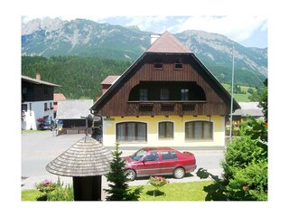 Ferienanlage Haus - Hausfoto Sommer