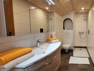 Chalet Lärchforst, Bad OG 2